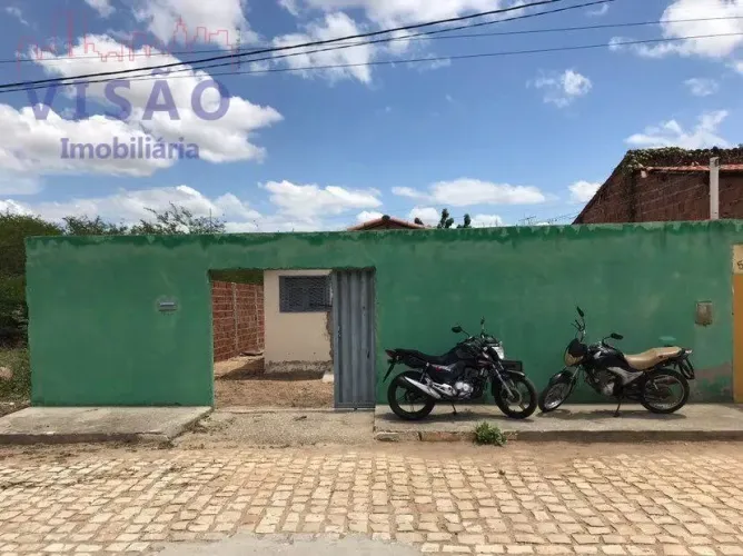 Casa à Venda no Wilson Rosado, Mossoró  2 Quartos, 35m², R$80mil