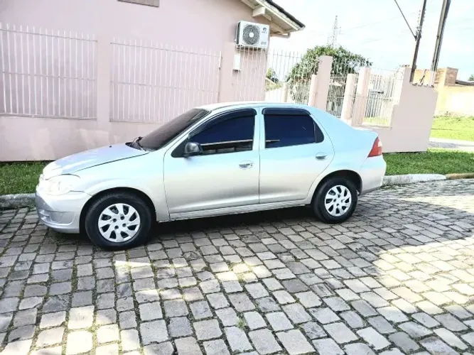 Chevrolet Prisma Sed. Joy/ LS 1.0 8V Flexpower 4P 2012