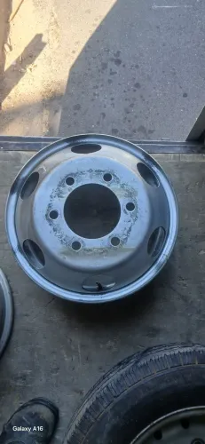 Rodas da caminhonete foton 35-11 aro 16 semi novas