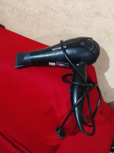 Secador de cabelo 