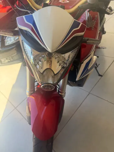 Cb1000R