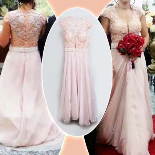 Vestido de Noiva Usado Somente Uma Vez Elegante Cor Nude Rosé com Renda e Pérolas
