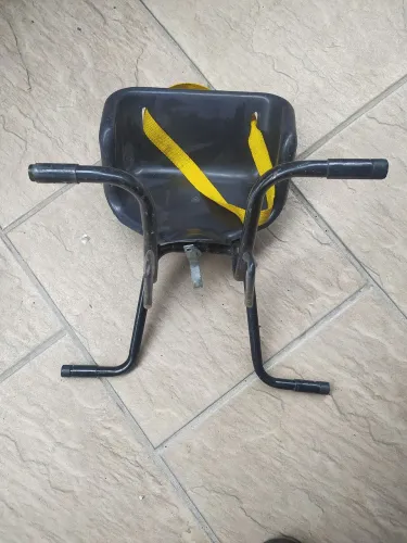 Cadeirinha de criança para bicicleta