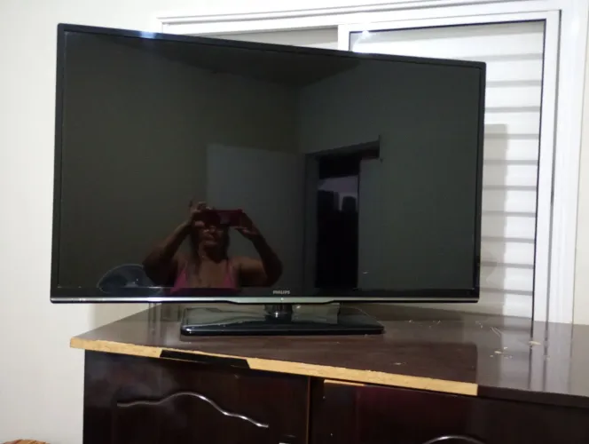 Vende ttelevisao42 polegadas em