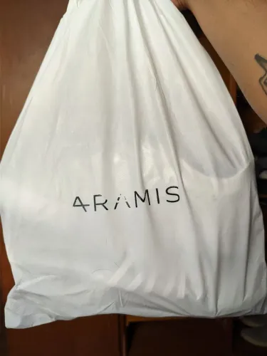 Vendo sapatênis Aramis NOVO. BRANCO