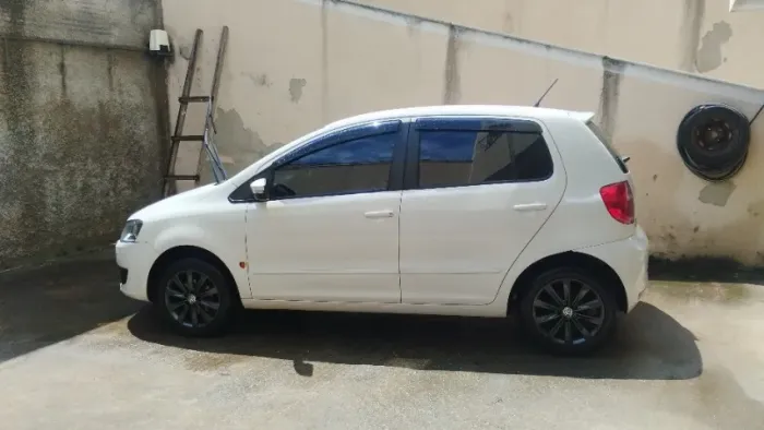 Volkswagen Fox 1.0 MI Total Flex 8V 5P 2014