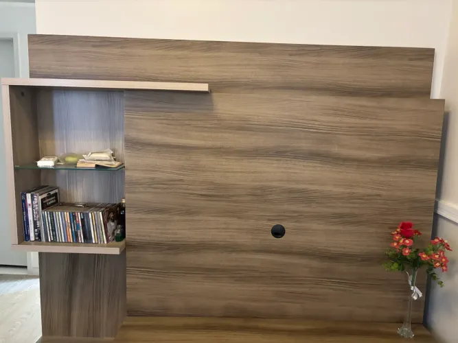 Painel Rack novíssimo - toque a campanhia