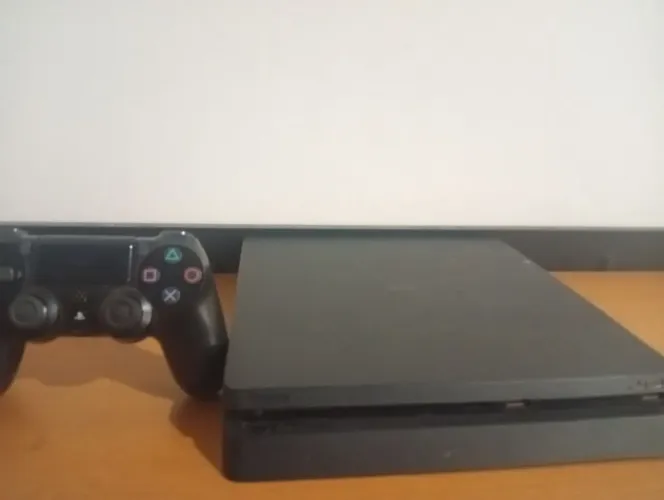 Ps4 slim 500 gigas 1 controle, não aceito oferta