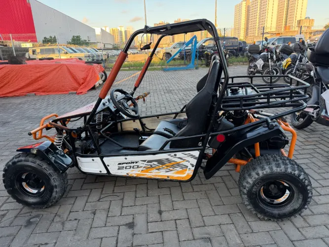 Kart Sport 200 bem conservado