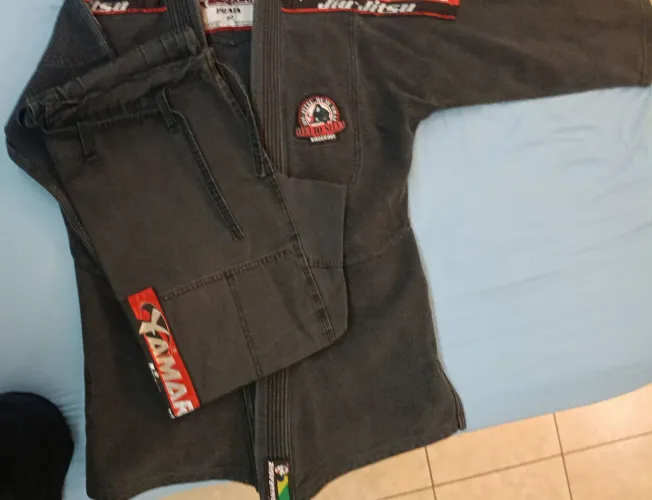 KIMONO JIU-JITSU YAMARASHI TRANÇADO FEMININO
