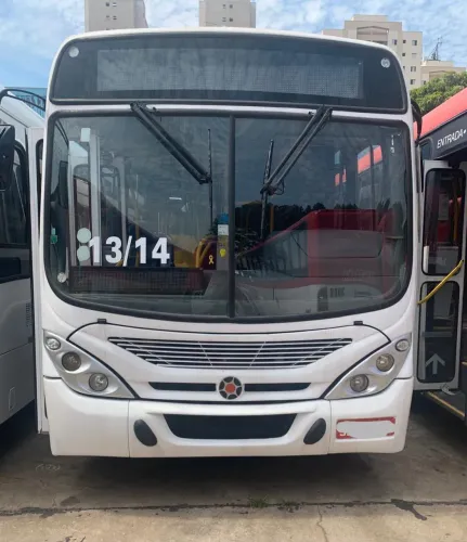 Ônibus Urbano 2013/2014 ( 44 lugares 