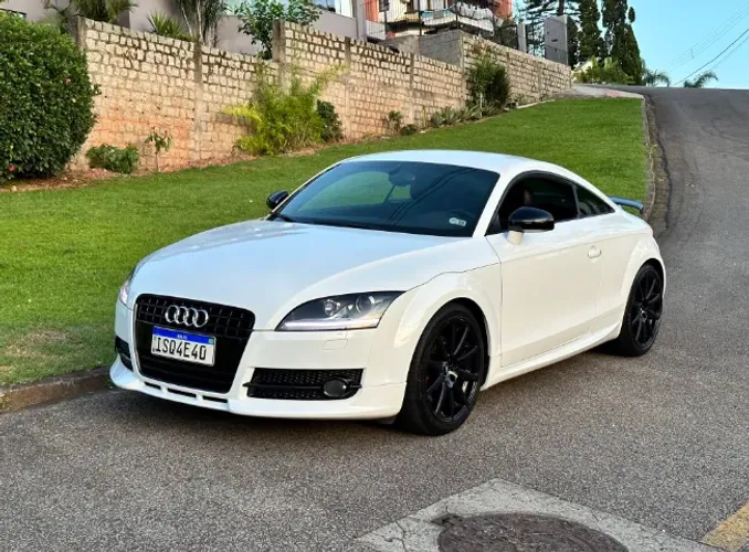 Audi TT 2.0 16V TFSI S-tronic 2010