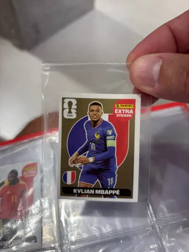 Figurinha Legend Gold Mbappe
