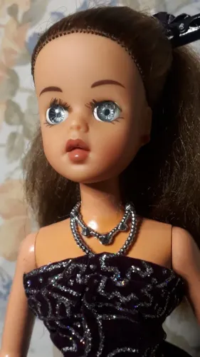 BARBIE BONECA SUSI DA DÉCADA DE 90 ESTRELA