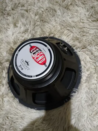 Falante eminece legend V128 , 12 pol semi novo