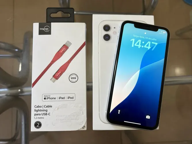 iPhone 11 64gb - ótimo estado, saúde da bateria 70%