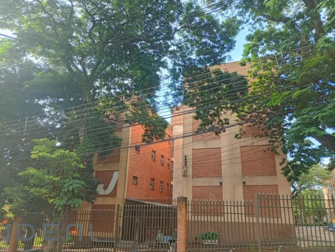 Apartamento a venda no condomínio Conjunto Habitacional Mauricio Schulman no bairro Zona 0