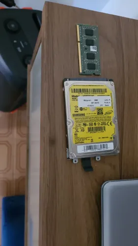 HDD E MEMORIA PARA NOTEBOOK 