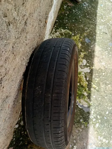 Pneu aro 13
