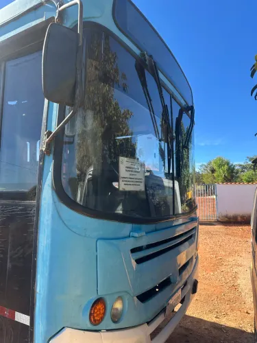 Vende se ônibus Mercedes bens 