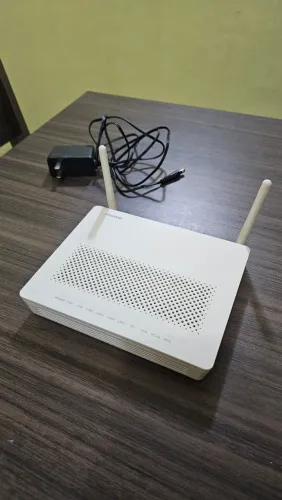 Modem Roteador ONU GPON Huawei EchoLife HG8546M Wi-Fi (Com Fonte)