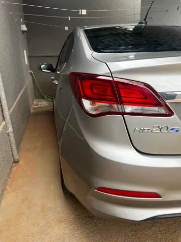 Hyundai HB20S C.plus/c.style1.0 Flex 12V Mec. 4P 2019