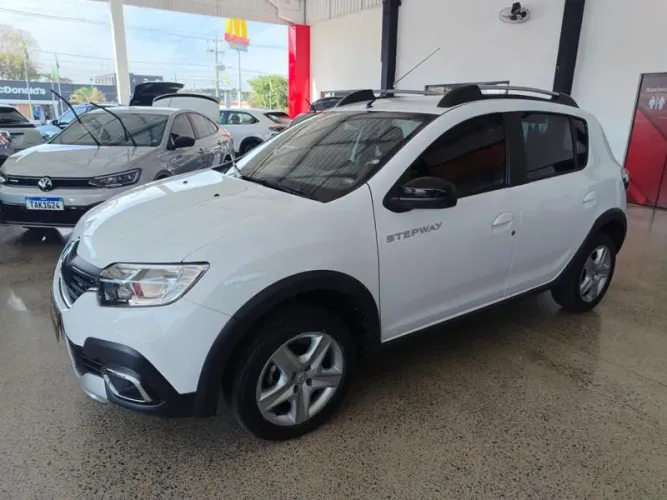 Renault Stepway Zen Flex 1.6 16V Mec. 2022