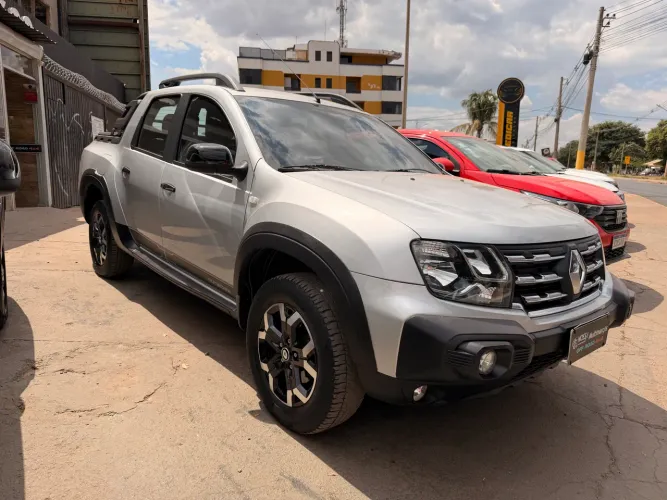 Renault Duster Oroch Outsider 1.3tce Flex Aut. 2024