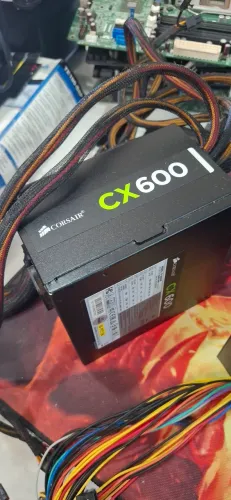 Fonte Gamer para PC Corsair CX600