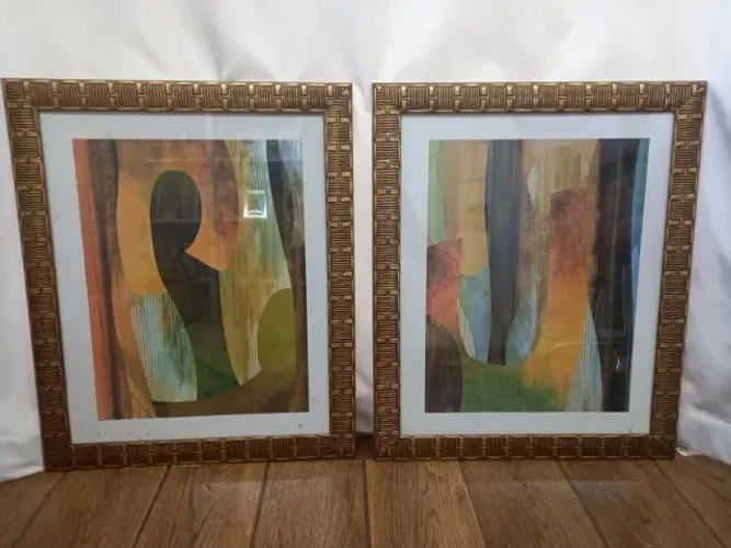 2 quadros decorativos com vidro e moldura excelentes