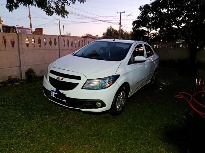 Chevrolet Prisma Sed. LT 1.0 8V Flexpower 4P 2014