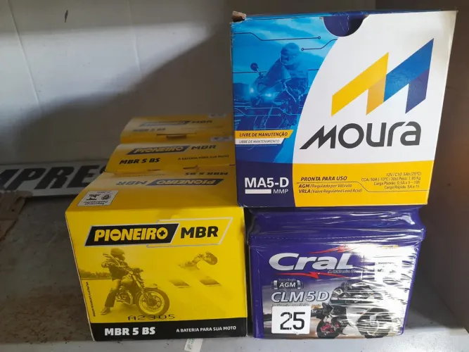 Pneus de carro e moto