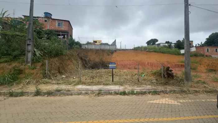 Vende-se Lote com 252,00m² em Jardim Campo Grande - Cariacica - ES