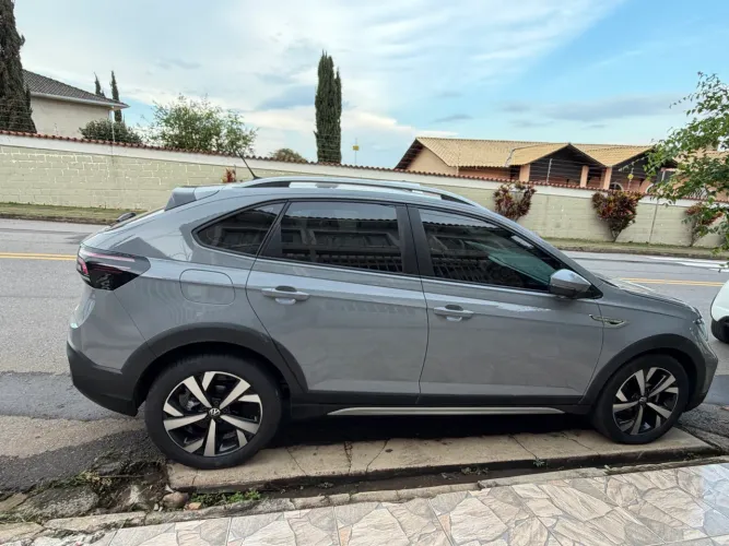 Volkswagen Nivus Highline 1.0 200 TSI Flex AUT 2021