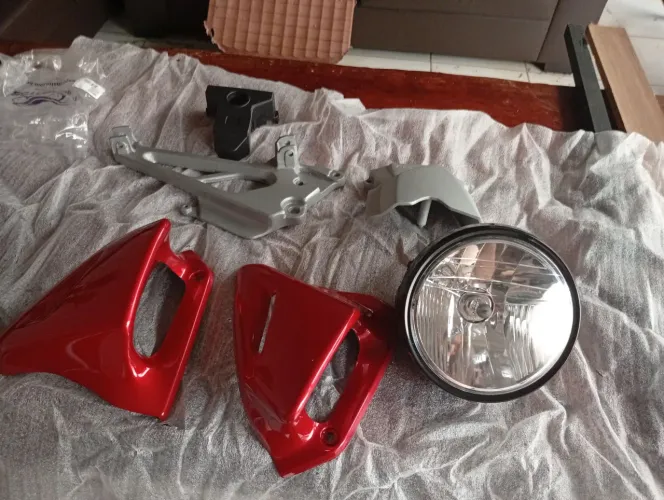 Peças da Strada CBX 200