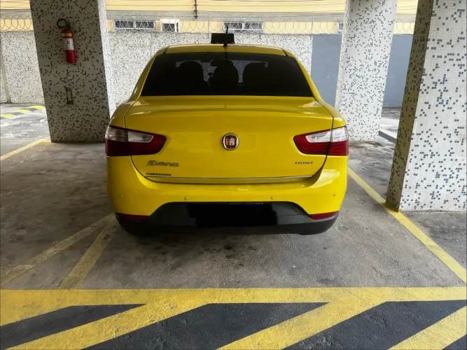 Fiat Grand Siena Essence 1.6 Flex 16V 2017