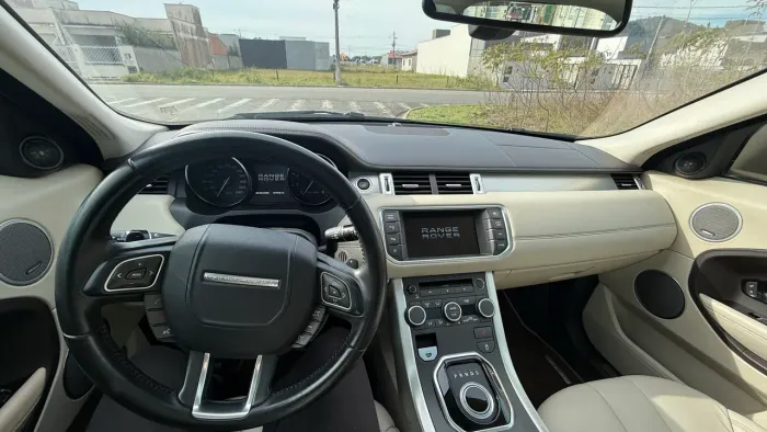 Land Rover Range Rover Evoque Prestige Tech 2.0 AUT 5P 2013