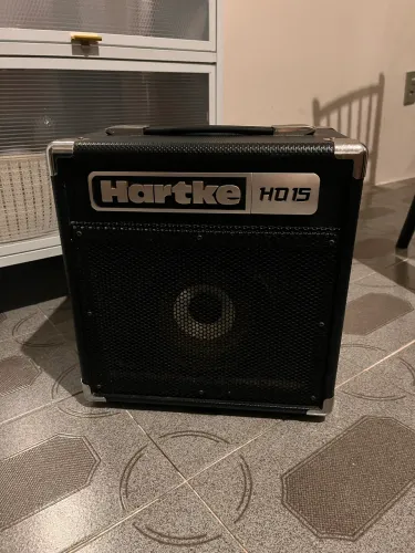 Amplificador Hartke HD15