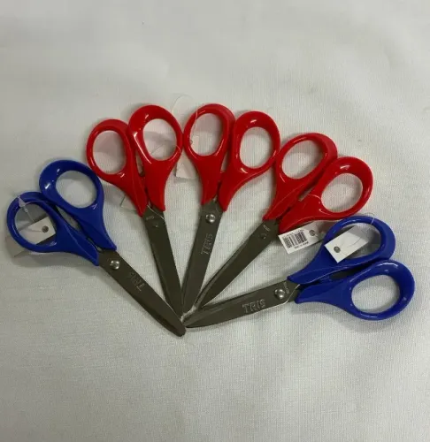 Kit tesoura escolar preta e colridas und