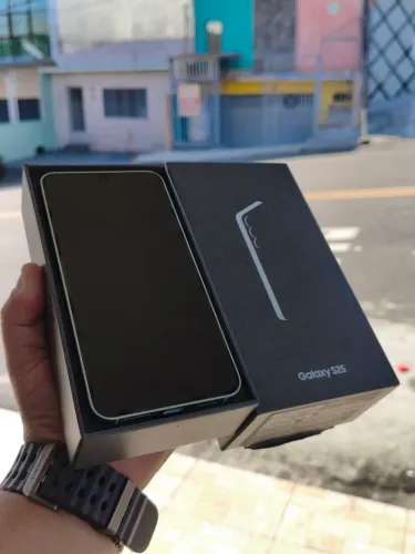 Celular 