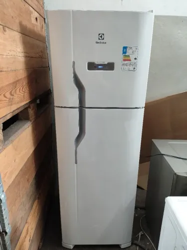 Geladeira Electrolux Frostfree Dfn41 110v