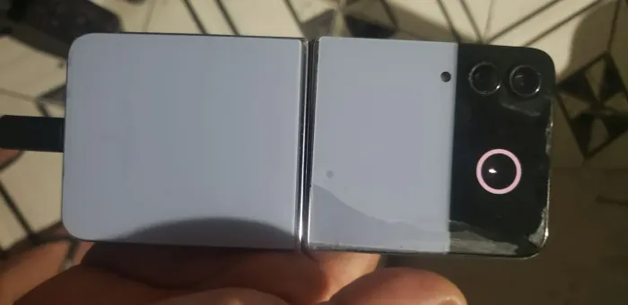 Samsung Z flip 4