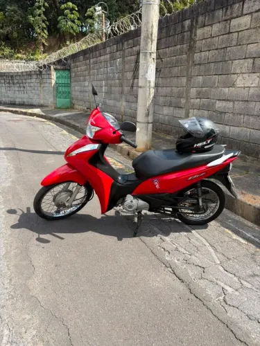 Honda Biz 110i 2024 - Vermelha - Documento ok