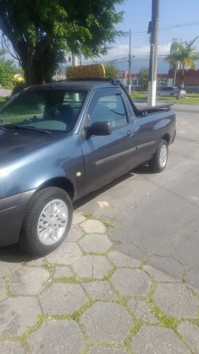 Ford Courier 1.6 L/ 1.6 Flex 2011