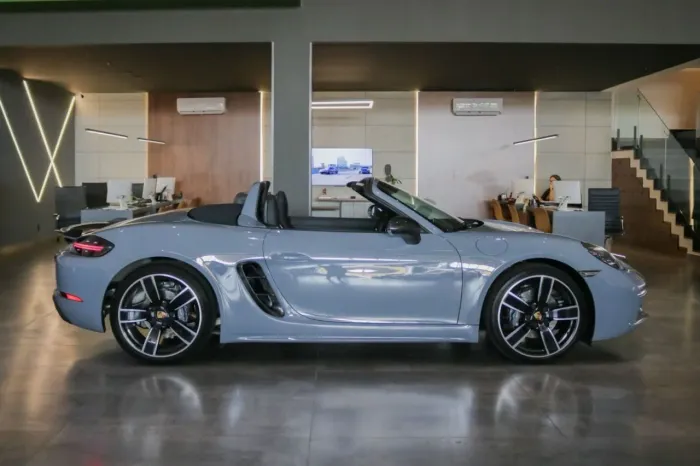 Porsche 718 Boxster 2.0 300cv 2024
