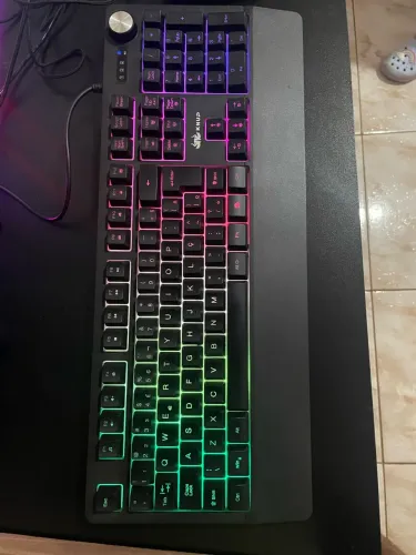 Teclado + mouse gamer