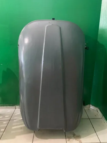 MALERO BEM CONSERVADO 52 LITROS