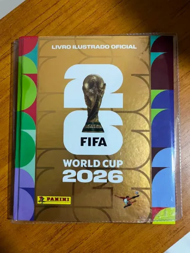 álbum capa dourada completo - panini 2026 original perfeito estado