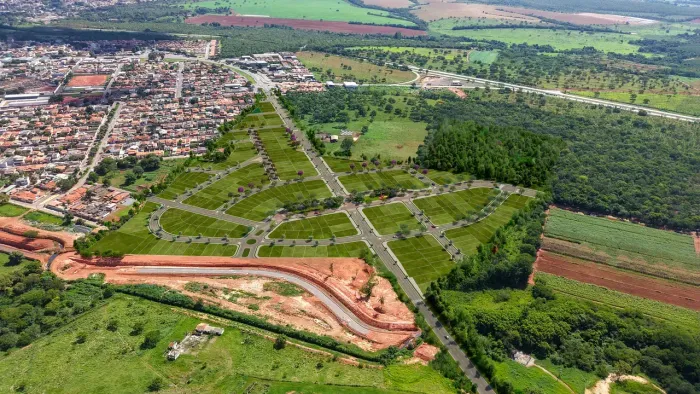 Lançamento de Bairro Planejado com Lotes a Partir de 200m2 e Prestações de 632,00