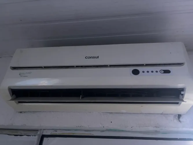 Ar condicionado cônsul
